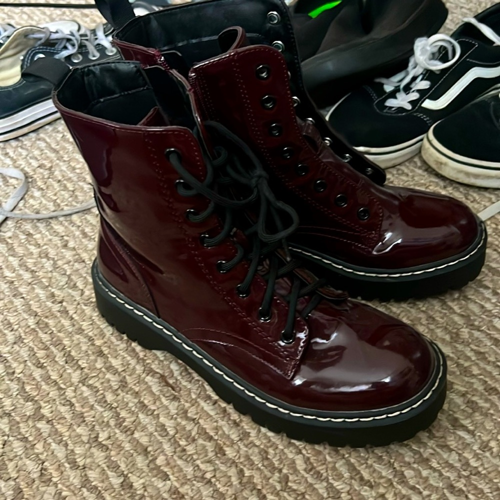 Burgundy shiny lace and zip up boots doc Martin’s style